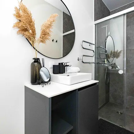 Mano Jura 3 Apartments, By Cohost *